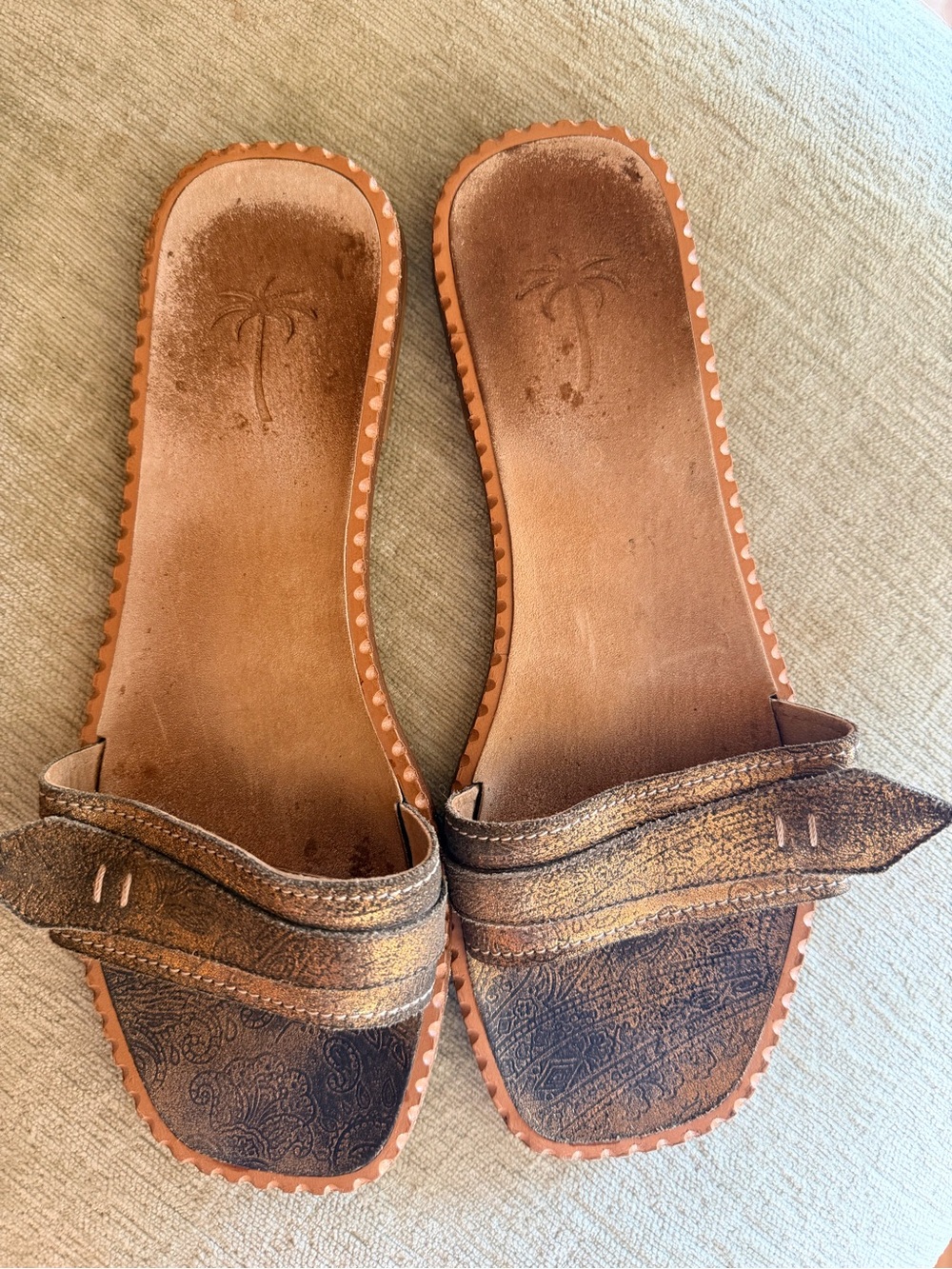 Tomas Maier leather sandal